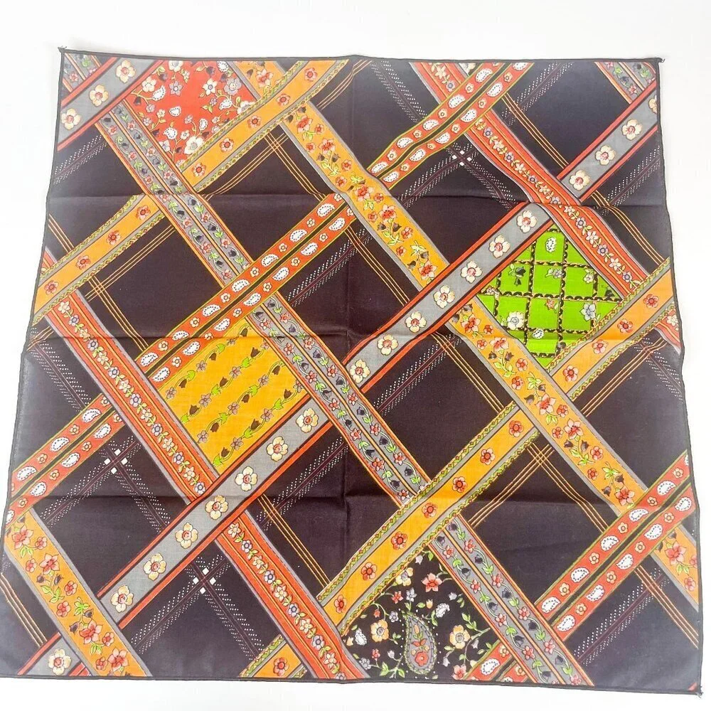 Set of 4 Napkins Mid-Century Cloth Fabric Table Linen Black Orange Mixes Print